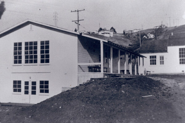 web-1949 library in community church